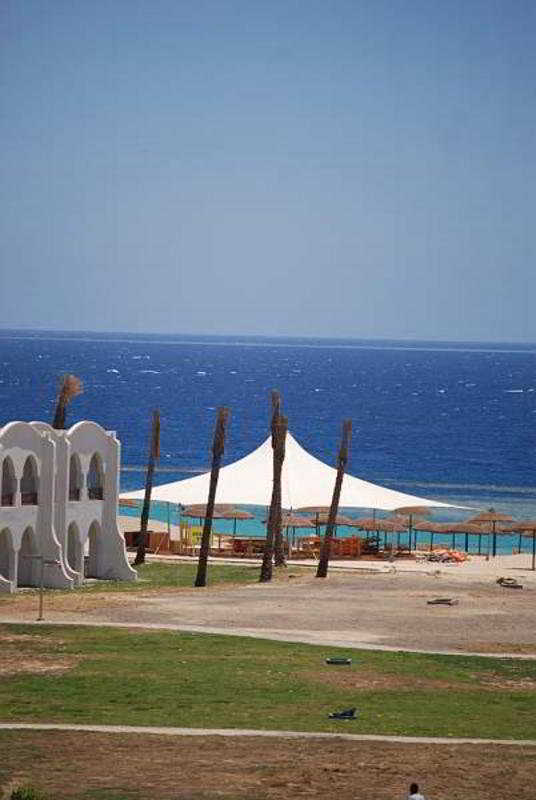 Gorgonia Beach Resort Marsa Alam Exterior foto